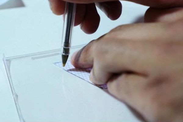 Hoe maak je een Hologram ? - Tips & Trucs.